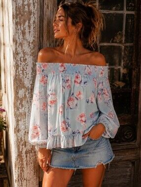 Doe & Rae Floral Sage Green Off Shoulder Boho Blouse Large NWT